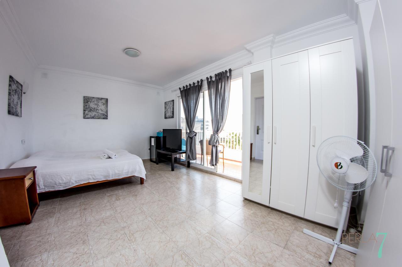 Perla Seven Apartments And Rooms Playa de Palma  Esterno foto