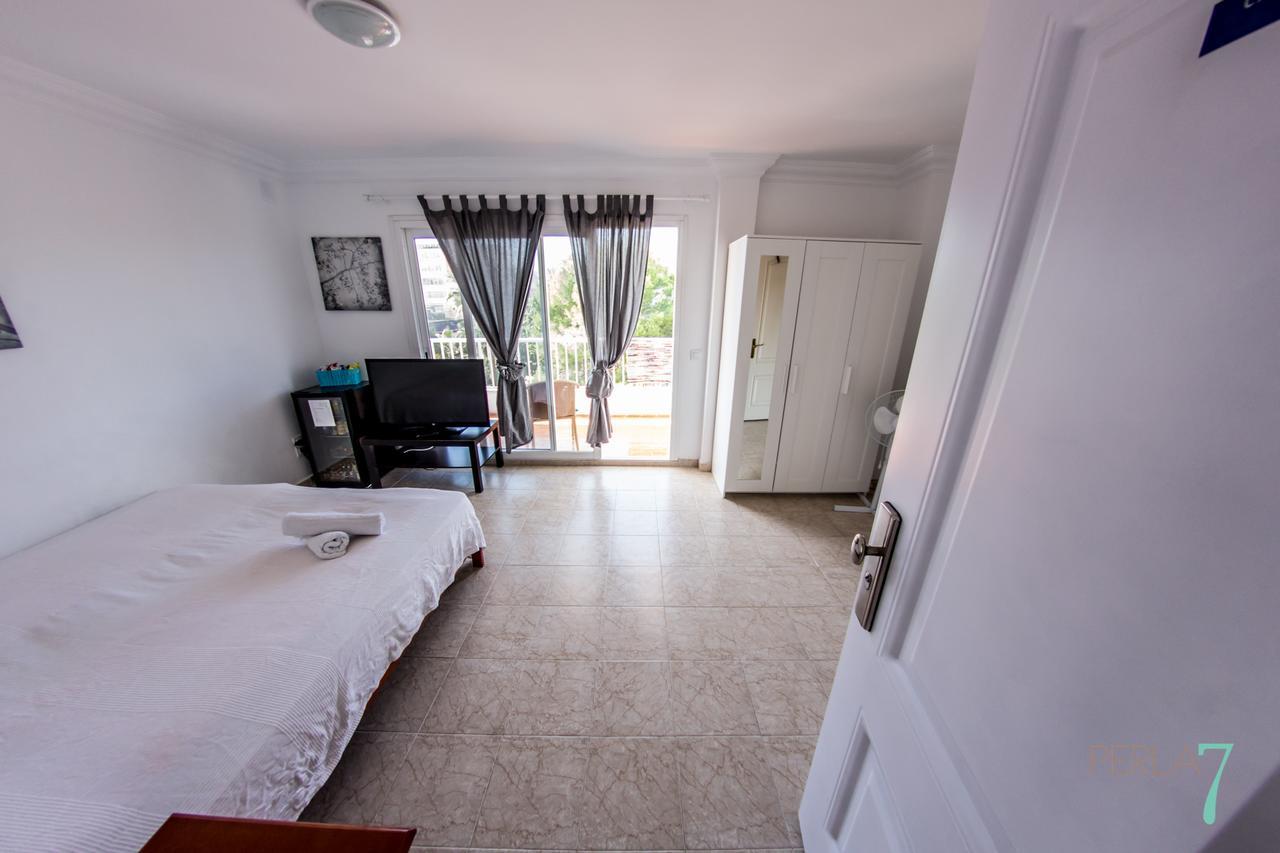 Perla Seven Apartments And Rooms Playa de Palma  Esterno foto