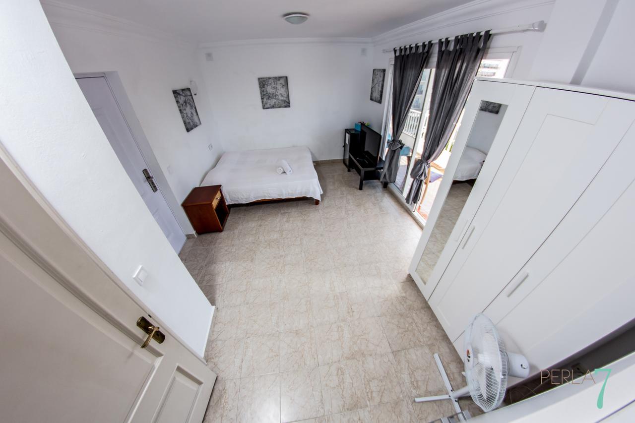 Perla Seven Apartments And Rooms Playa de Palma  Esterno foto