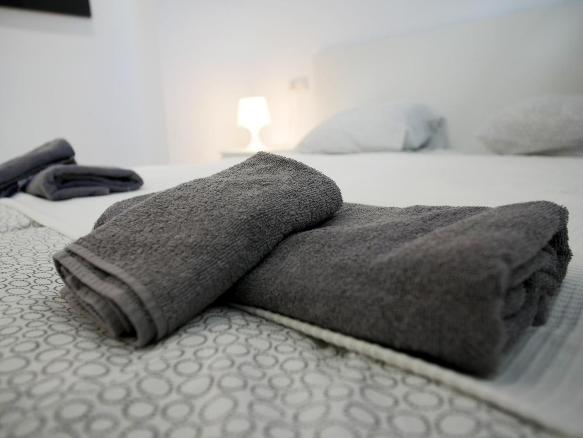 Perla Seven Apartments And Rooms Playa de Palma  Esterno foto