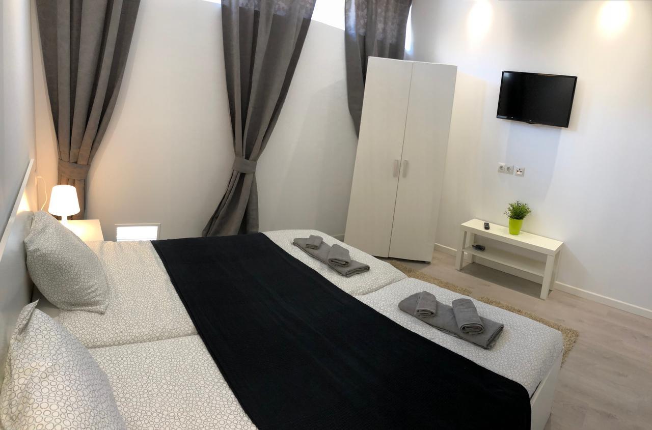 Perla Seven Apartments And Rooms Playa de Palma  Esterno foto